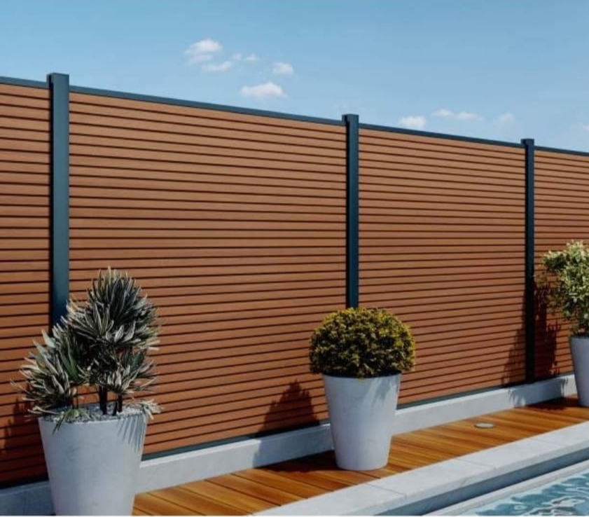 WPC vs Traditional Wood Fence in Cross Creek Ranch, Fulshear TX - Image 3